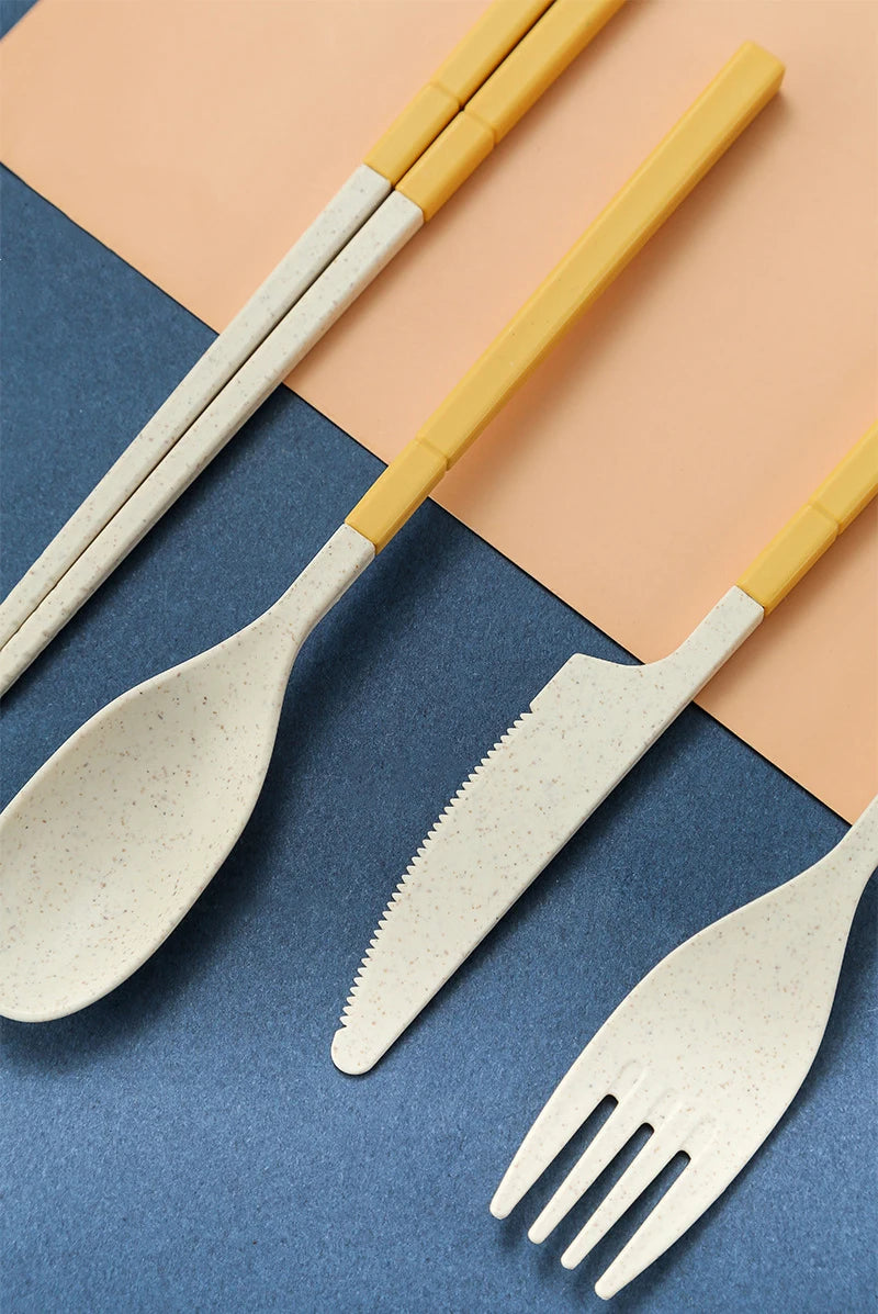 4-Pcs Portable Wheat Straw Tableware Set with Detachable Cutlery