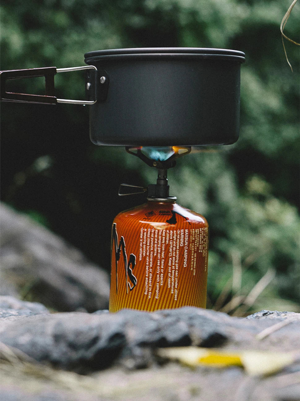 BRS-3000T Ultralight Titanium Camping Stove – 25g Mini Gas Burner