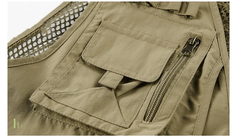 FGKKS Men’s Outdoor Multi-Pocket Vest Breathable Sports Coat
