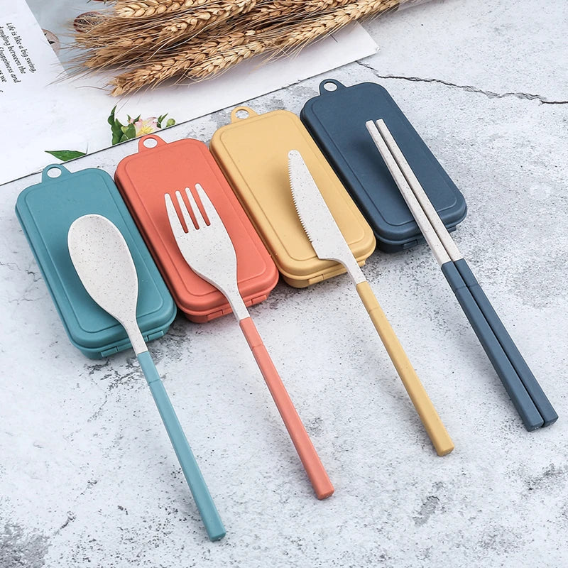 4-Pcs Portable Wheat Straw Tableware Set with Detachable Cutlery